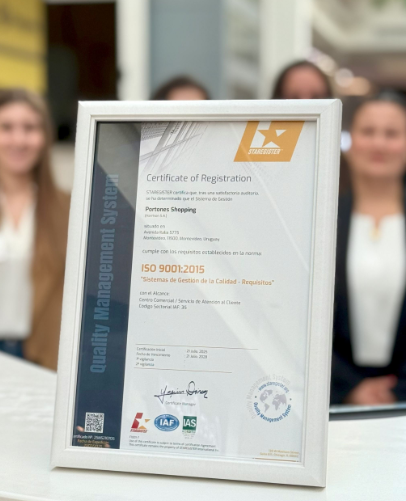 Certificación en Sistema de Gestión de Calidad en Portones Shopping